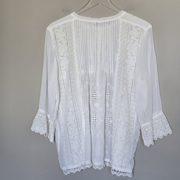 Johnny Was Boho White Eyelet Embroidered Lace Ruffle Button Down Tunic Blouse - Picture 3 of 9